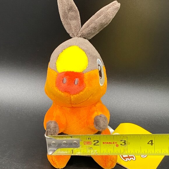 Pokémon Center Japan Tepig No. 498 Plush Doll Pokémon Fit NWT - Picture 5 of 12